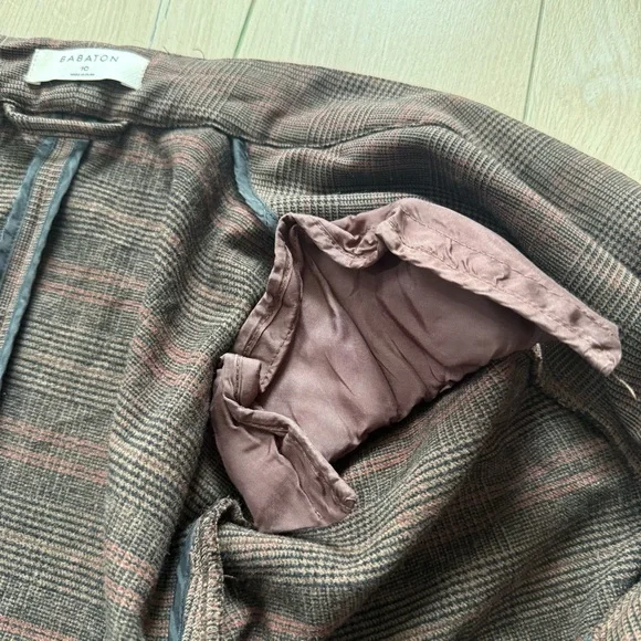 Aritzia Babaton Power Blazer in Brown Plaid Women’s Size 10 - Picture 8 of 13
